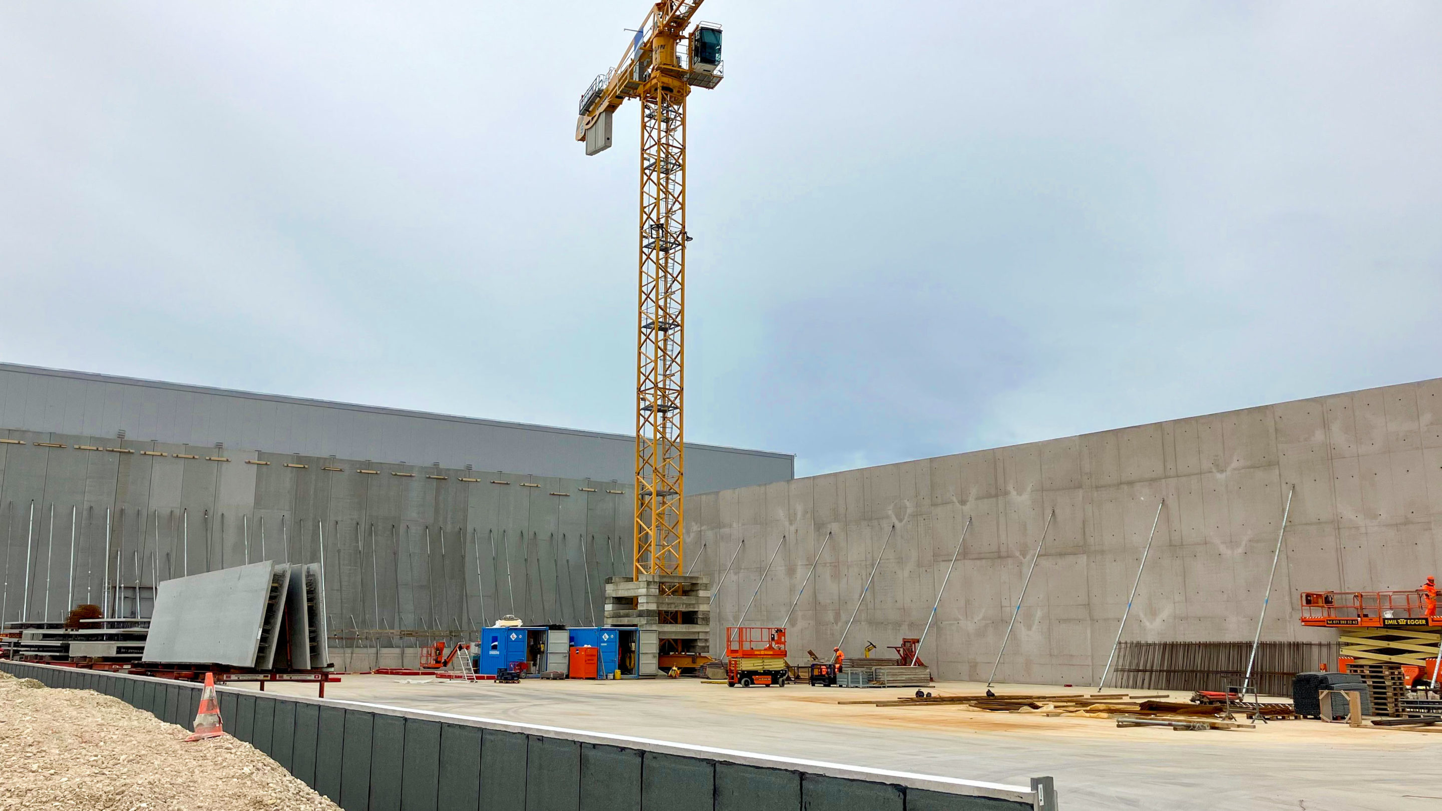Une nouvelle halle de stockage pour Emil Egger à Avenches.