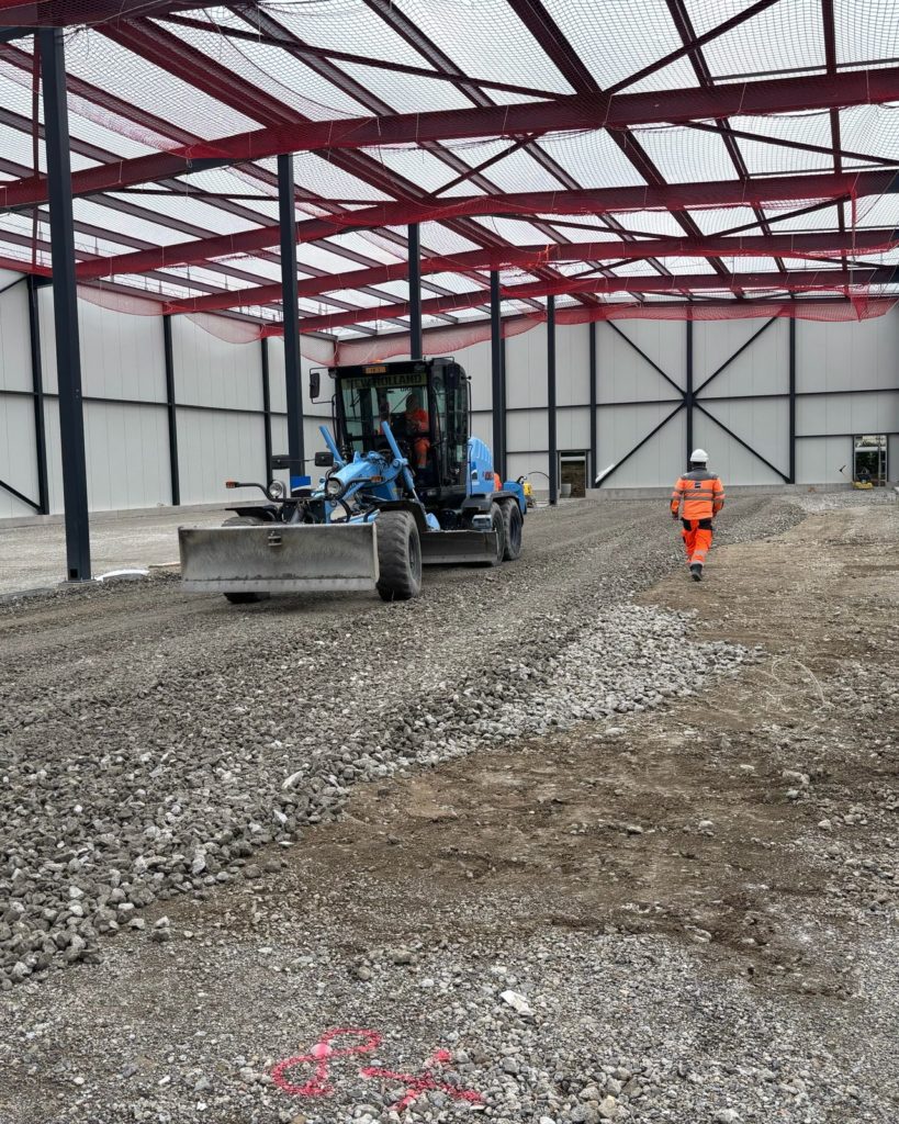 Groupe Grisoni_Halle Hubert Etter_3[60]